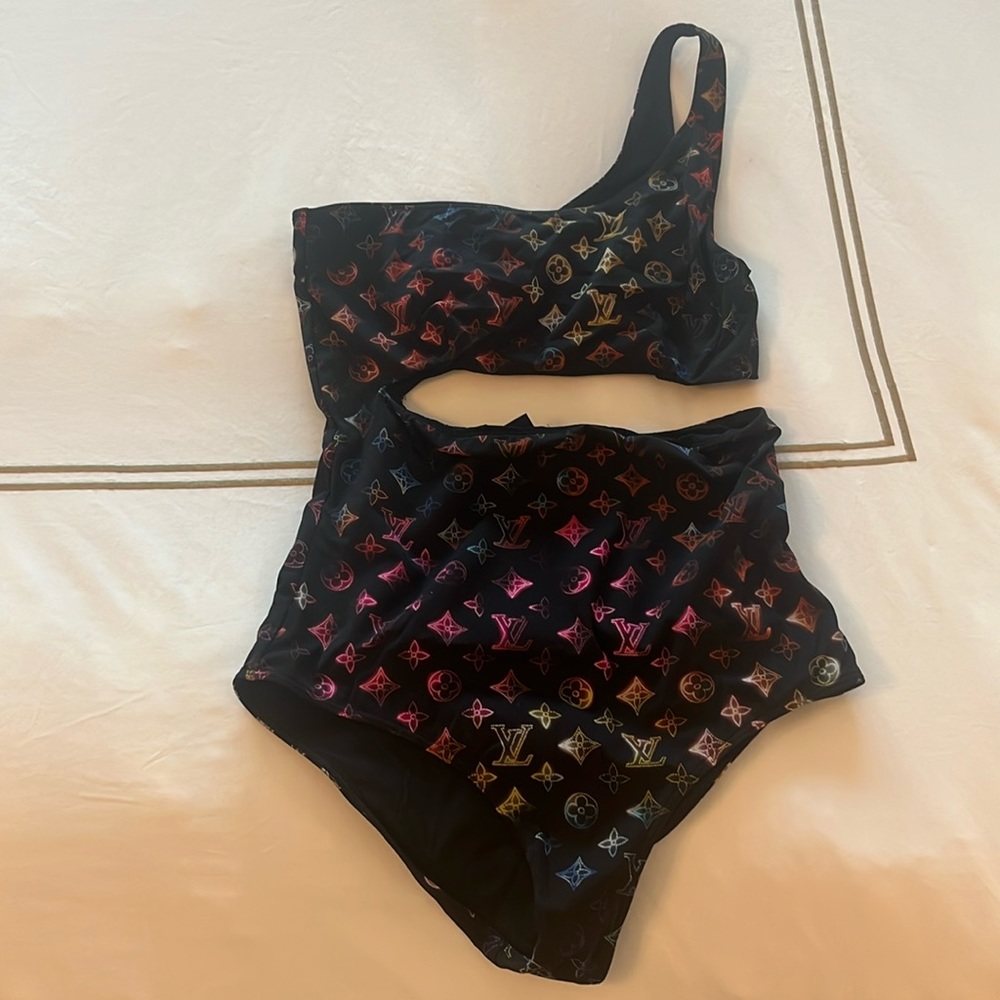 Louis Vuitton Swimsuit size 40